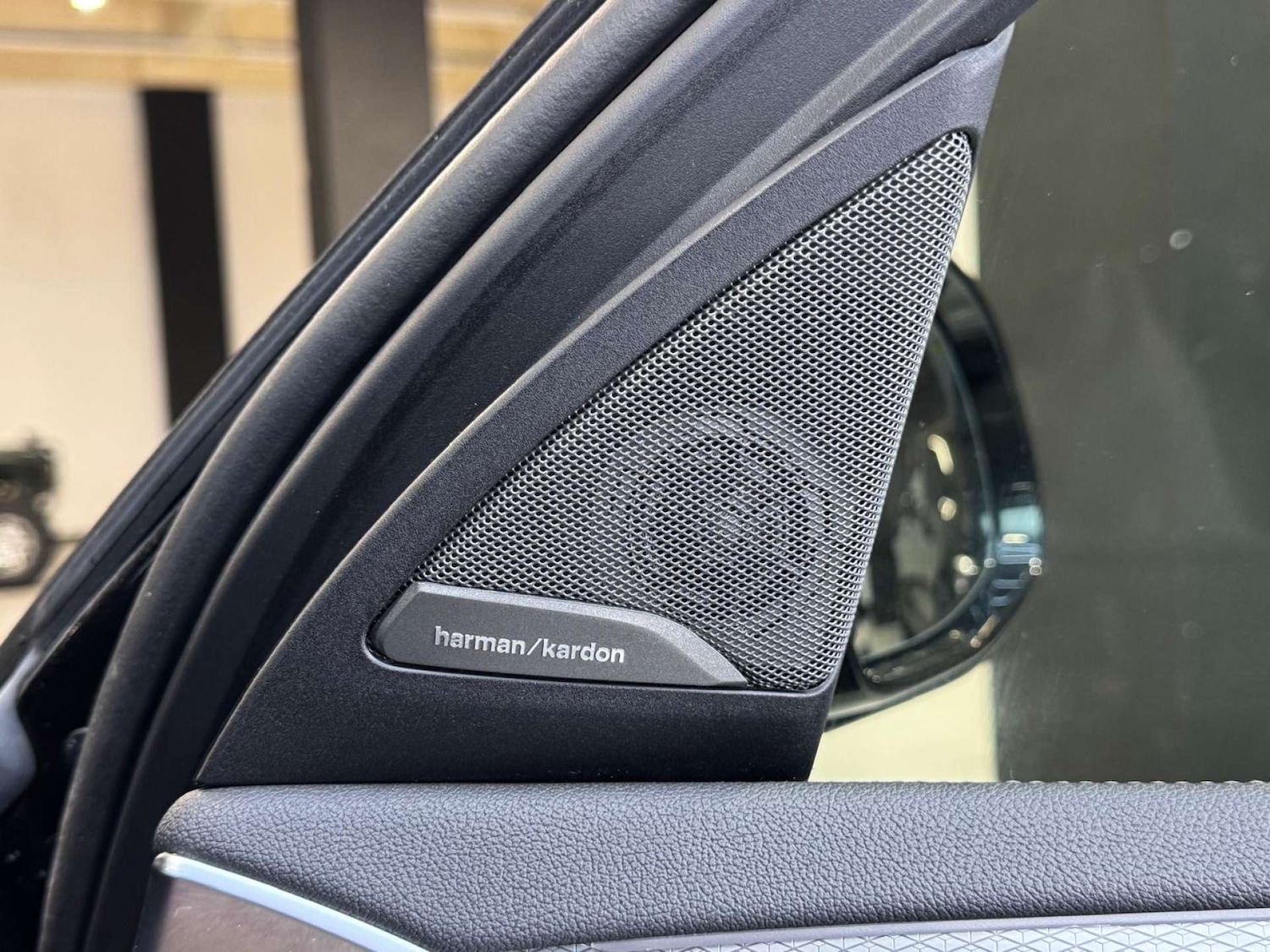 Used BMW X4 2018 for sale - 76693596: Photo 54