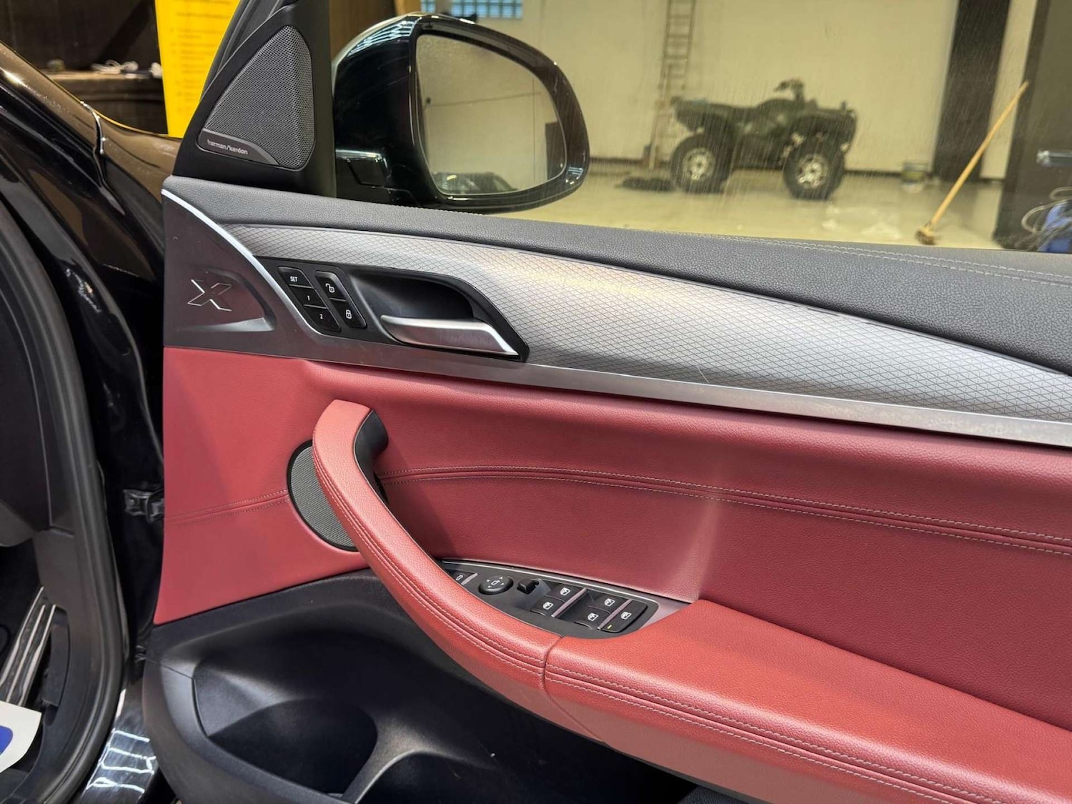 Used BMW X4 2018 for sale - 76693596: Photo 57