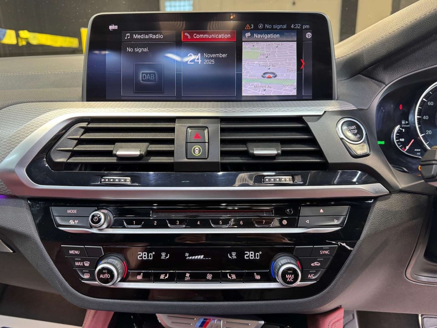 Used BMW X4 2018 for sale - 76693596: Photo 9