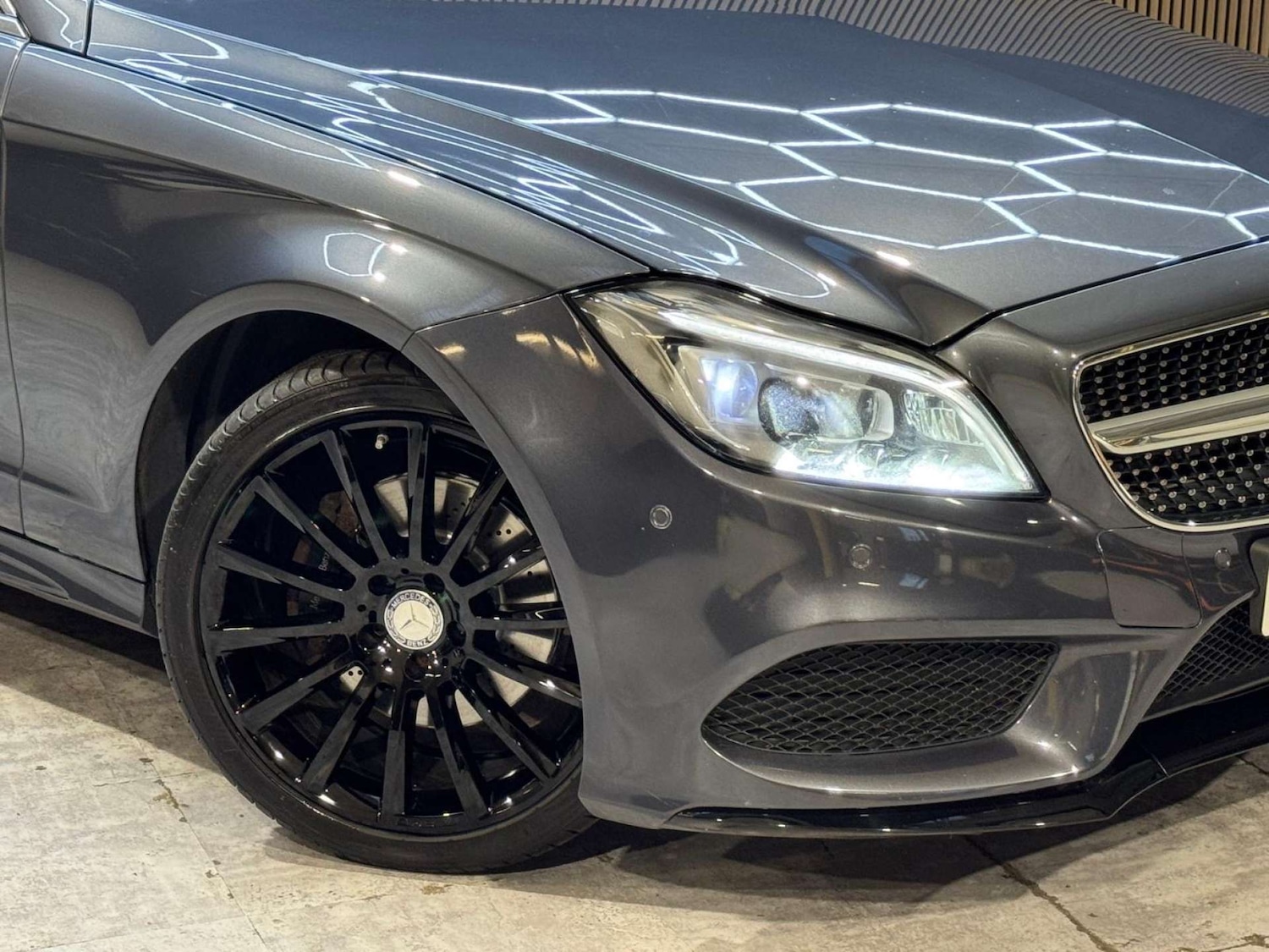 Used Mercedes-Benz CLS 2015 for sale - 77750327: Photo 14