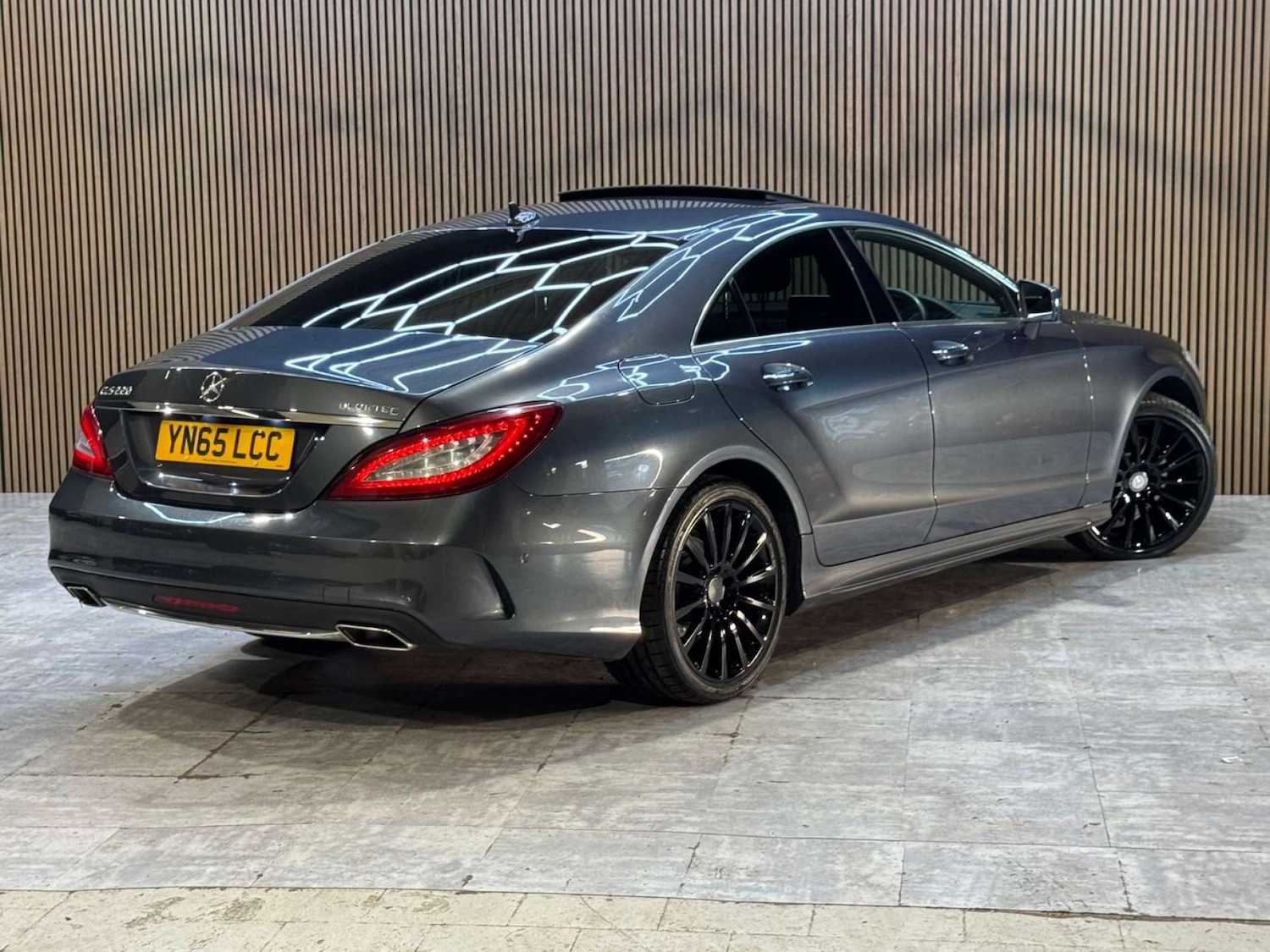 Used Mercedes-Benz CLS 2015 for sale - 77750327: Photo 21