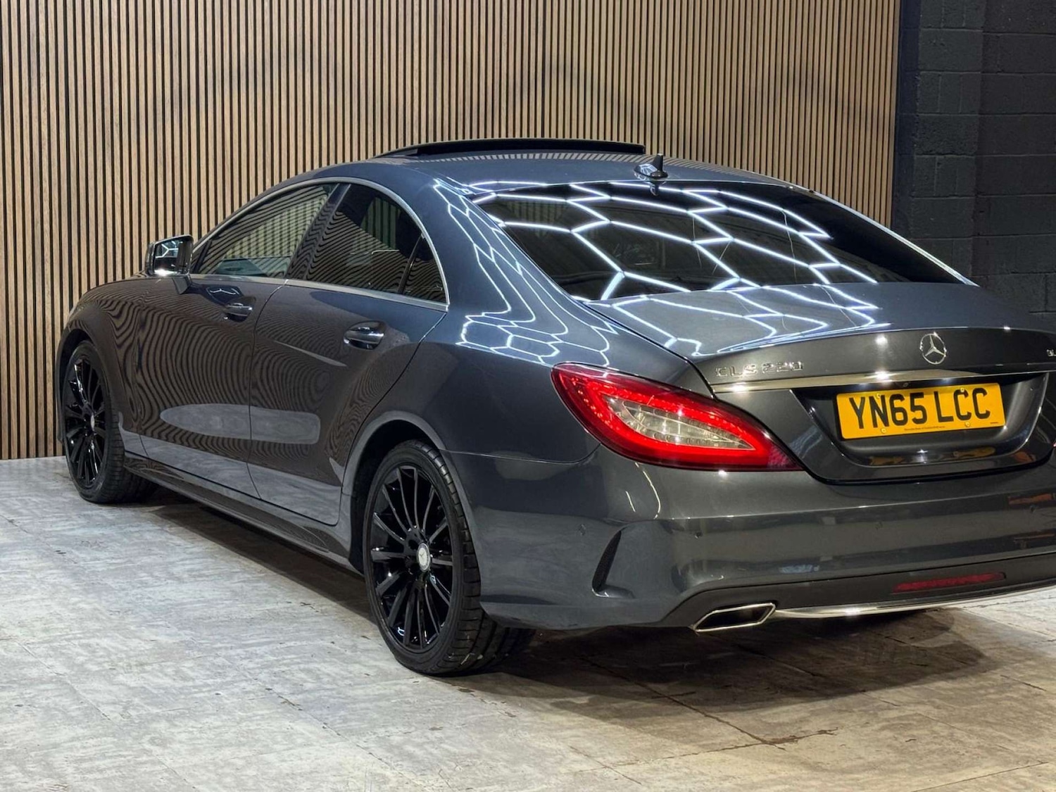 Used Mercedes-Benz CLS 2015 for sale - 77750327: Photo 23