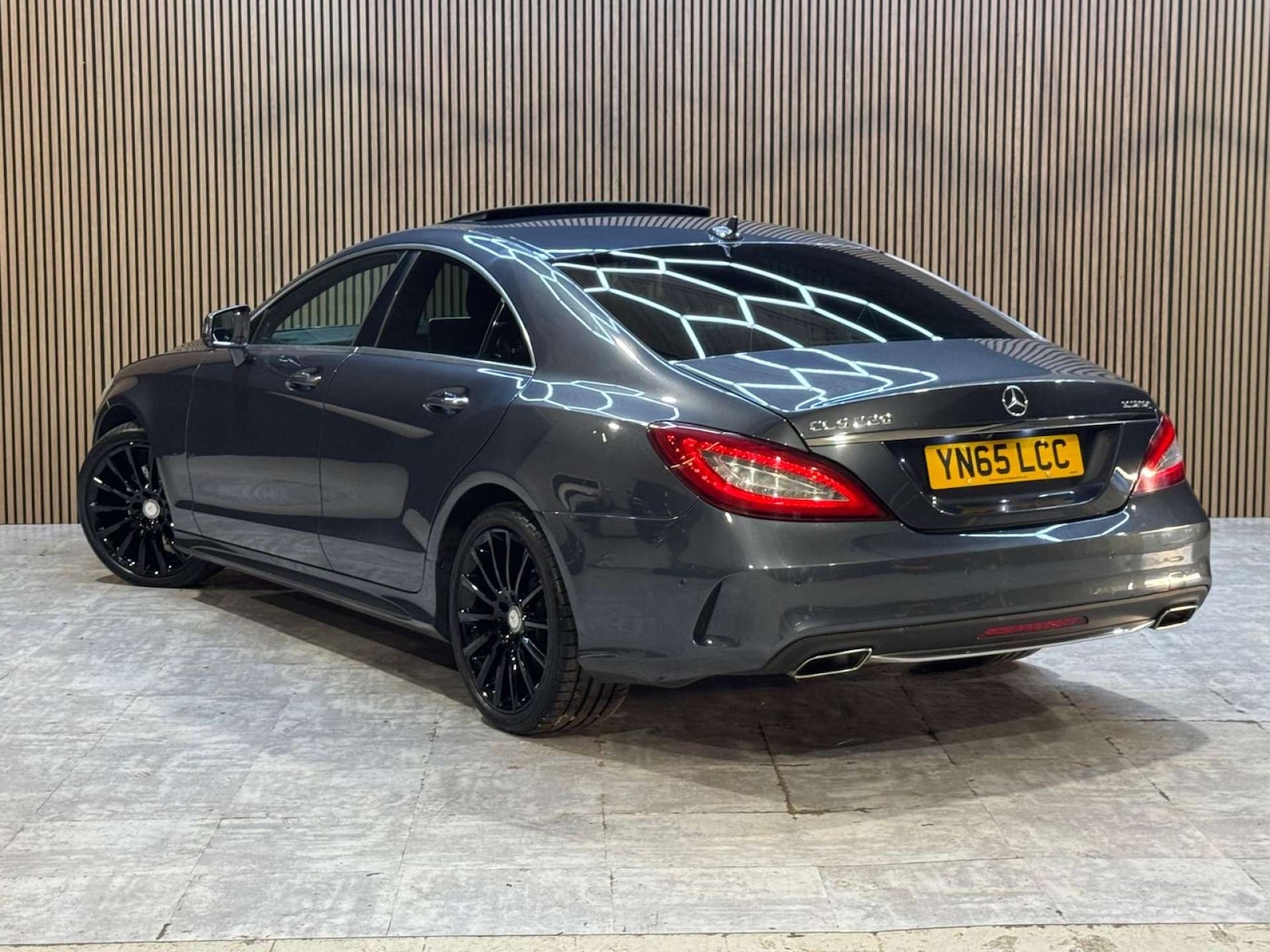 Used Mercedes-Benz CLS 2015 for sale - 77750327: Photo 27