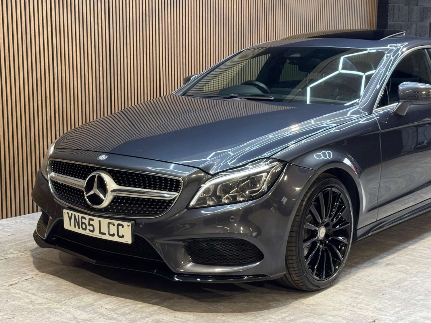 Used Mercedes-Benz CLS 2015 for sale - 77750327: Photo 33