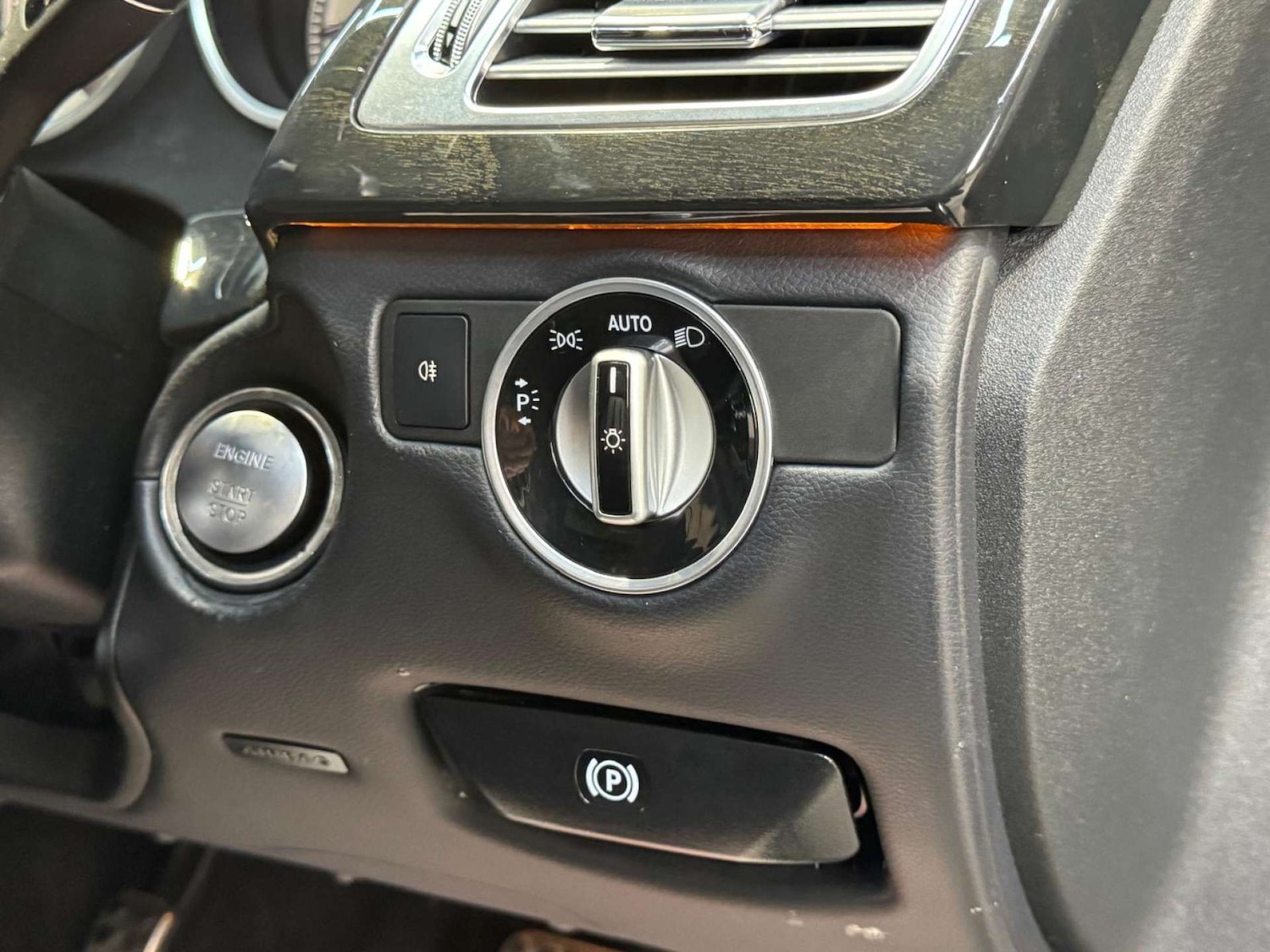 Used Mercedes-Benz CLS 2015 for sale - 77750327: Photo 53