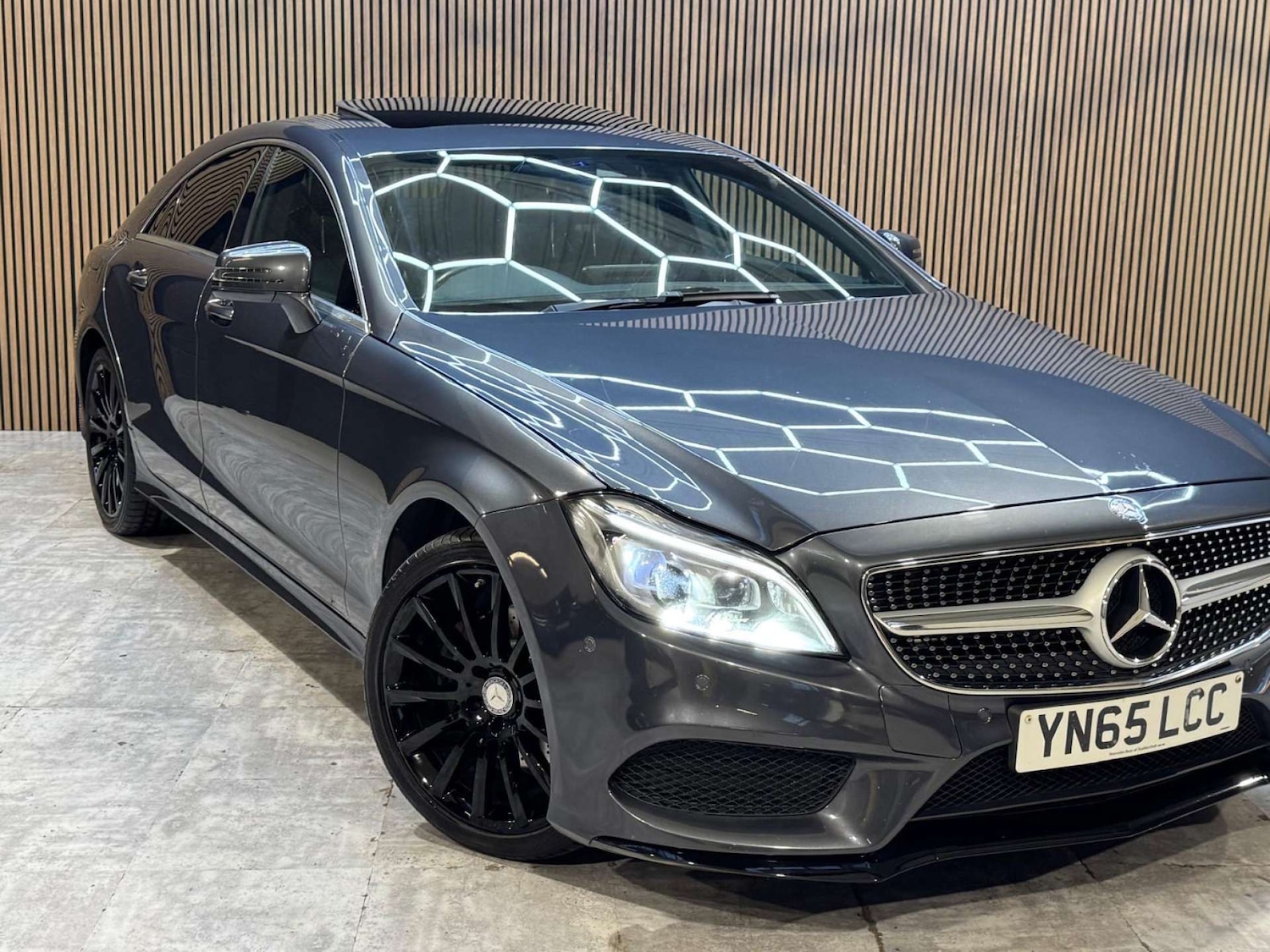 Used Mercedes-Benz CLS 2015 for sale - 77750327: Photo 8