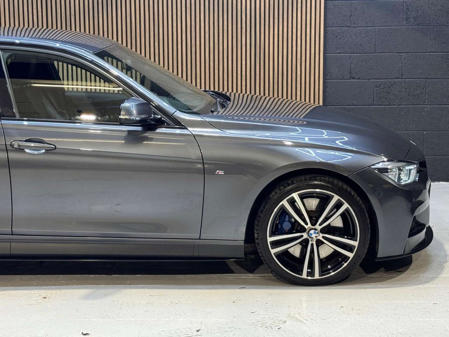 Used BMW 3 Series 2017 for sale - 76663159: Photo 15