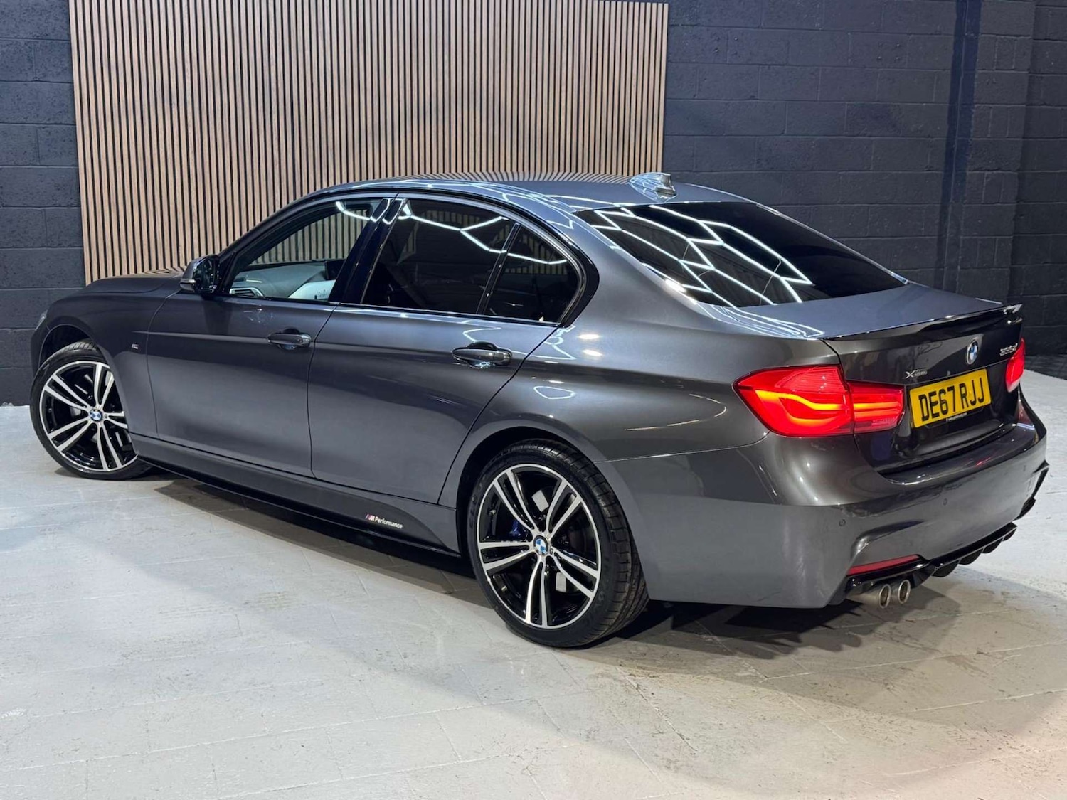 Used BMW 3 Series 2017 for sale - 76663159: Photo 22