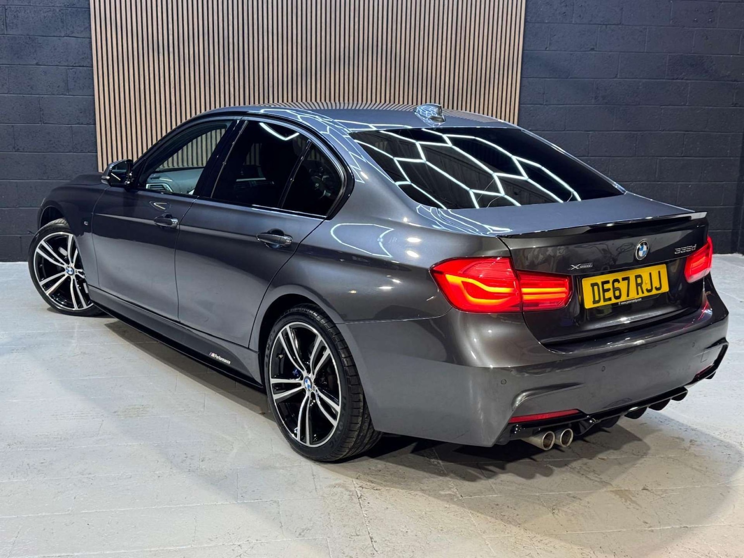 Used BMW 3 Series 2017 for sale - 76663159: Photo 23