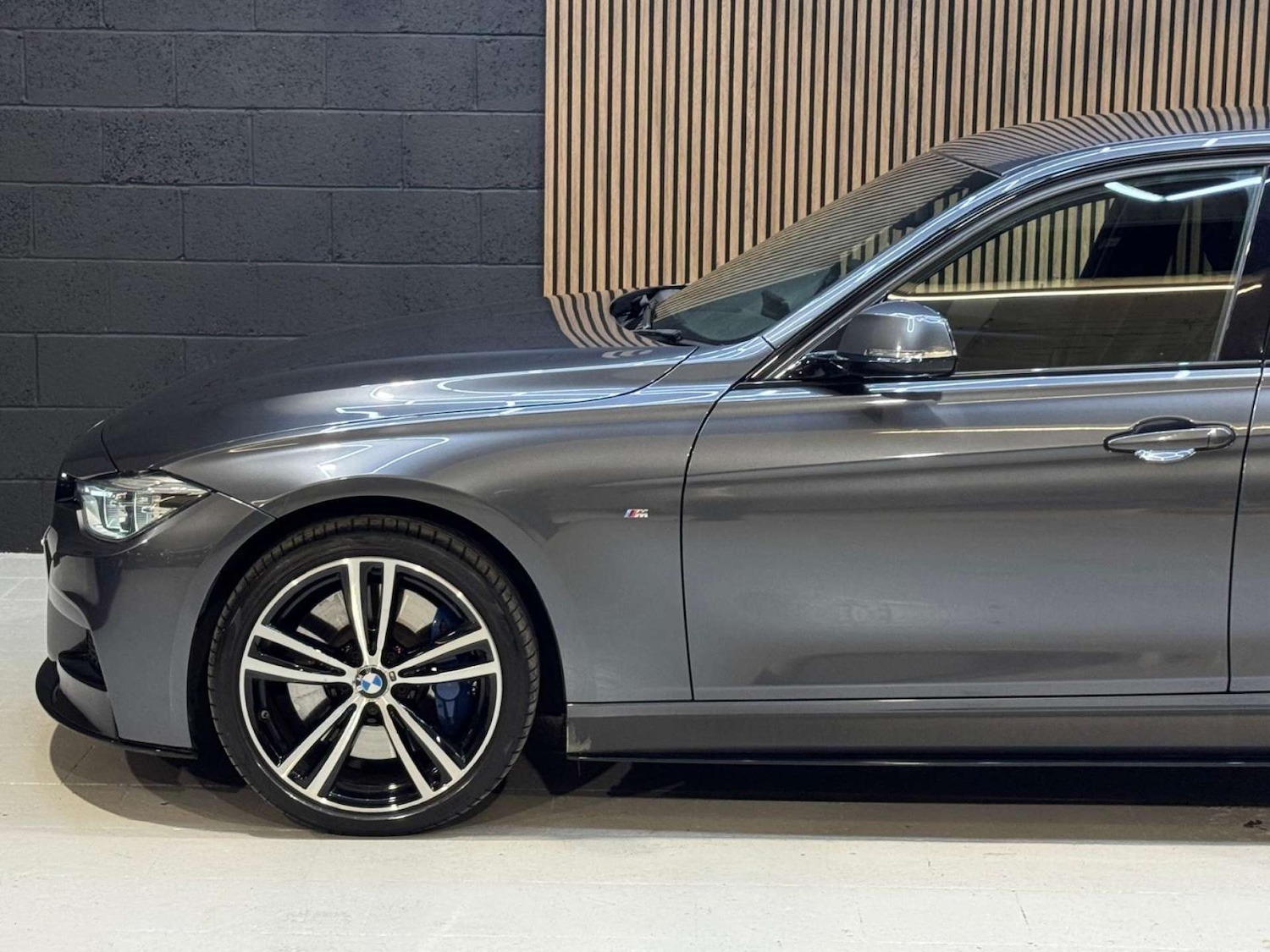 Used BMW 3 Series 2017 for sale - 76663159: Photo 25