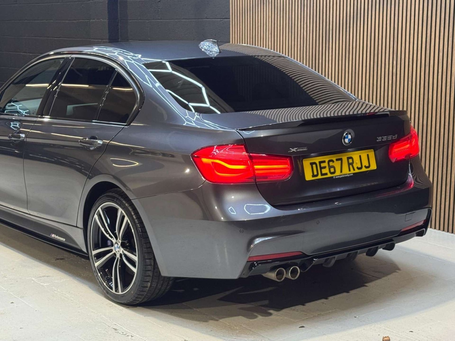 Used BMW 3 Series 2017 for sale - 76663159: Photo 29