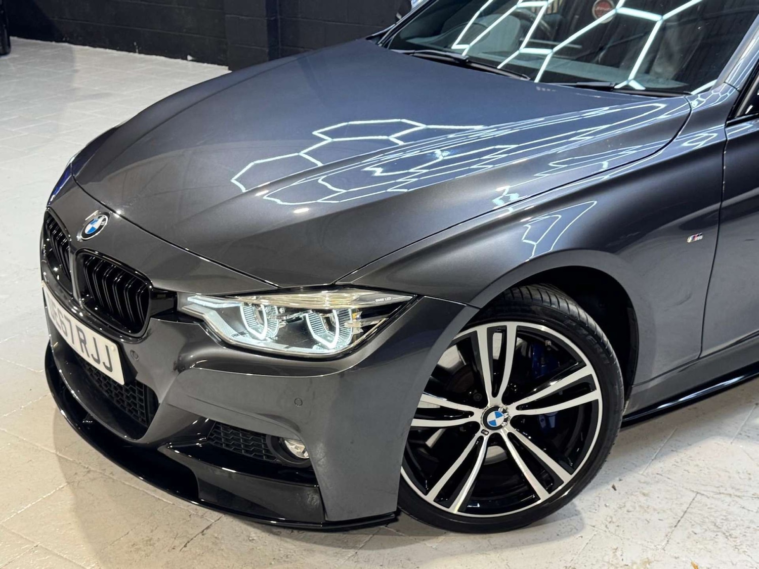 Used BMW 3 Series 2017 for sale - 76663159: Photo 34