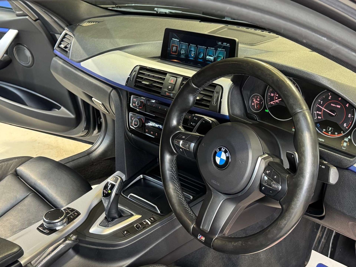 Used BMW 3 Series 2017 for sale - 76663159: Photo 37