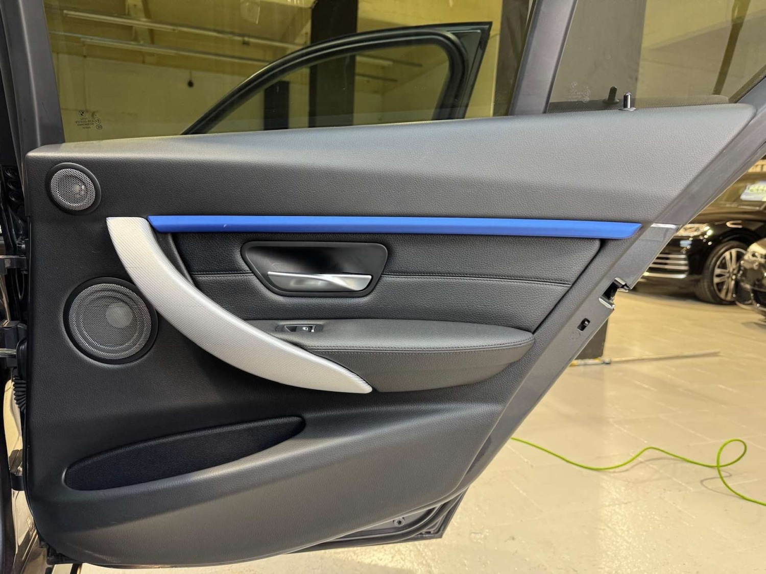 Used BMW 3 Series 2017 for sale - 76663159: Photo 55