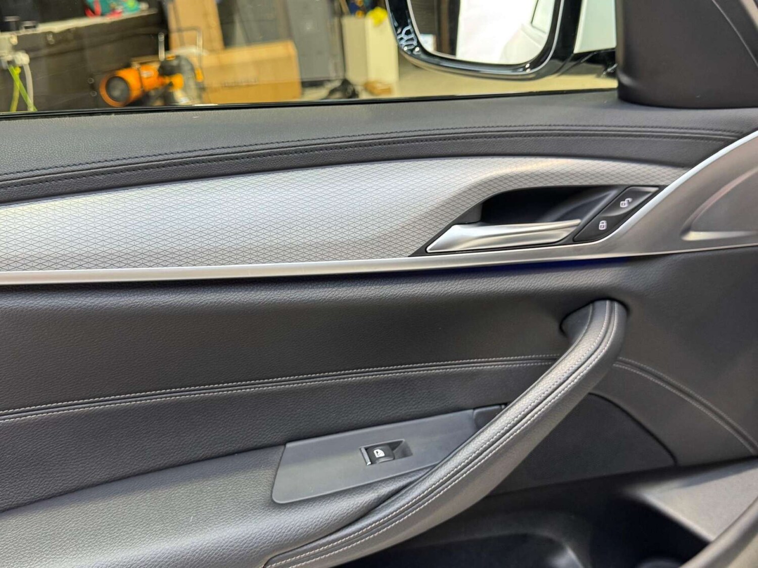 Used BMW 5 Series 2017 for sale - 77676604: Photo 78