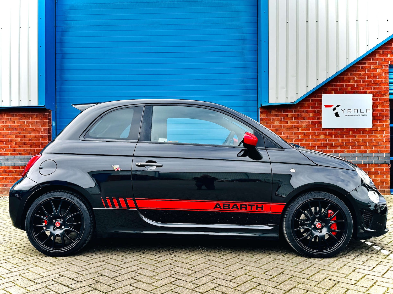 Used Abarth 595 2022 for sale - 77709181: Photo 2