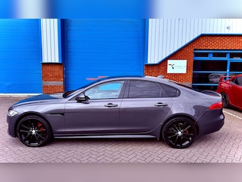 Used Jaguar XF 2016 for sale - 79318630: Photo