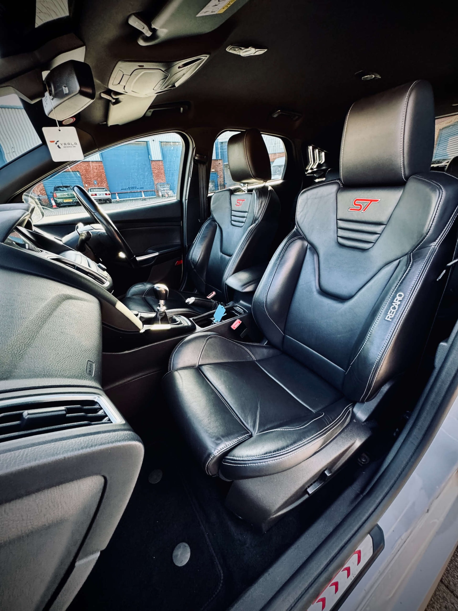 Used Ford Focus 2017 for sale - 76180073: Photo 19