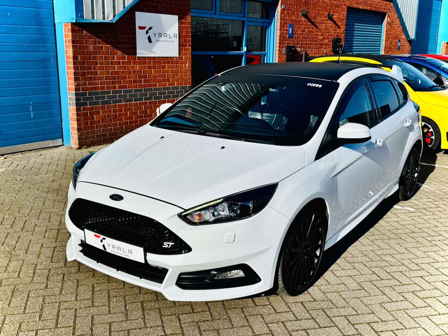 Used Ford Focus 2017 for sale - 76180073: Photo 4