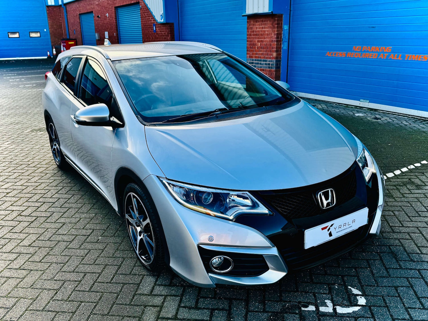 Used Honda Civic 2015 for sale - 77231166: Photo 4