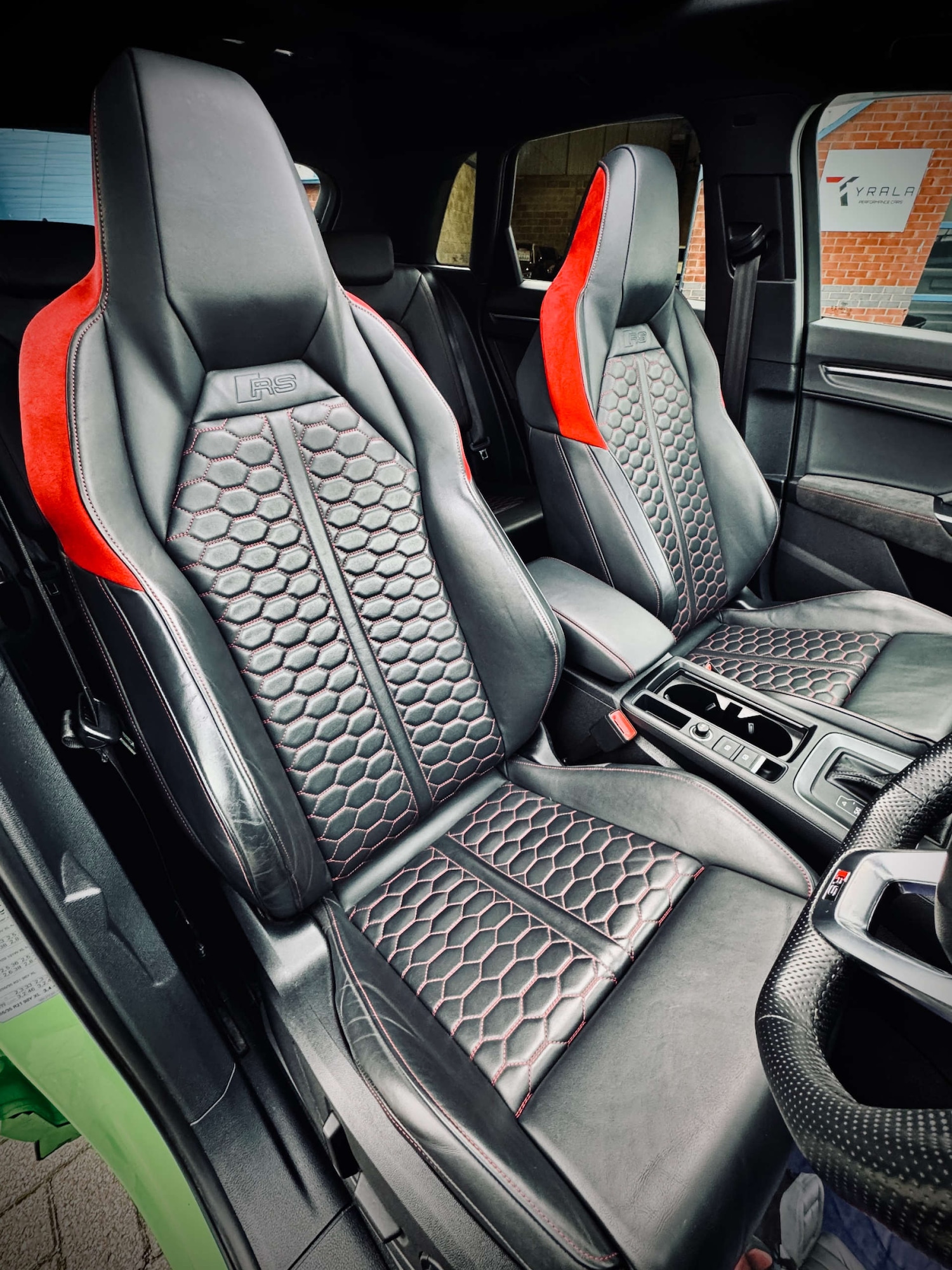 Used Audi RS Q3 2021 for sale - 76372231: Photo 17