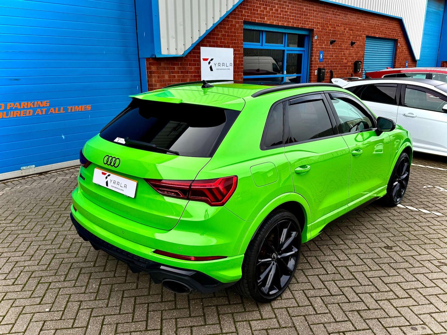 Used Audi RS Q3 2021 for sale - 76372231: Photo 7