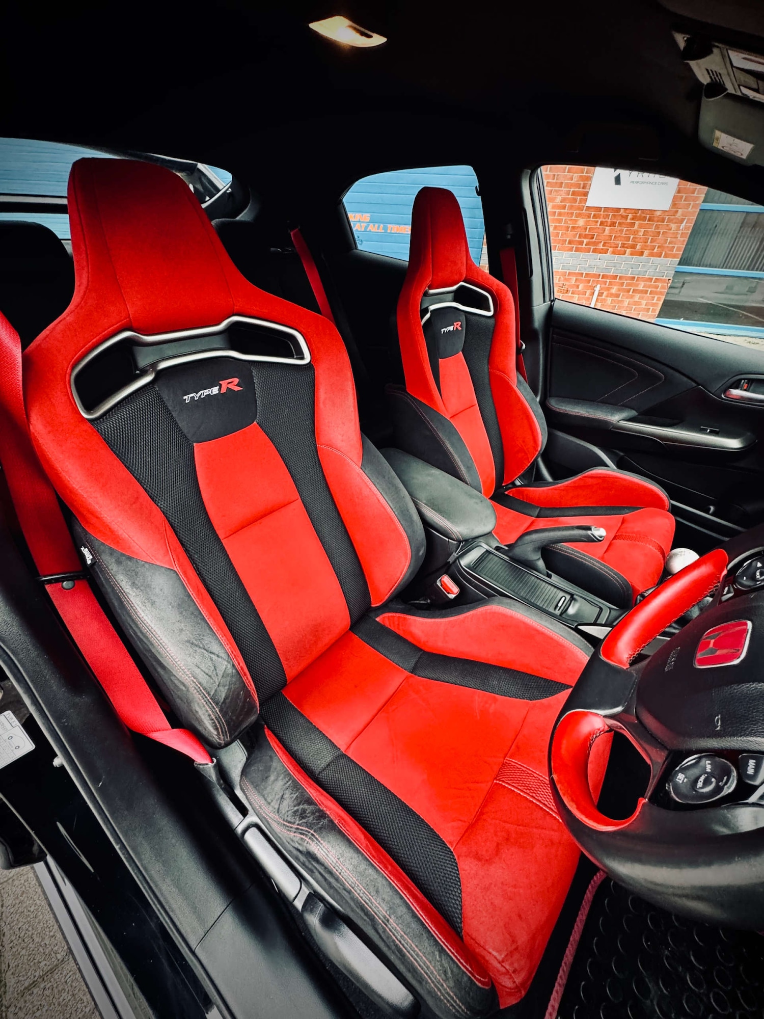 Used Honda Civic 2016 for sale - 76016305: Photo 17