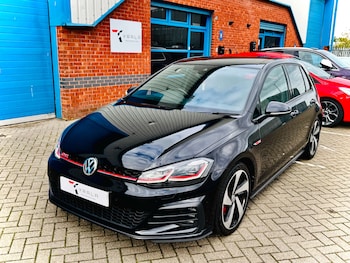 Used Volkswagen Golf 2019 for sale - 76088441: Photo