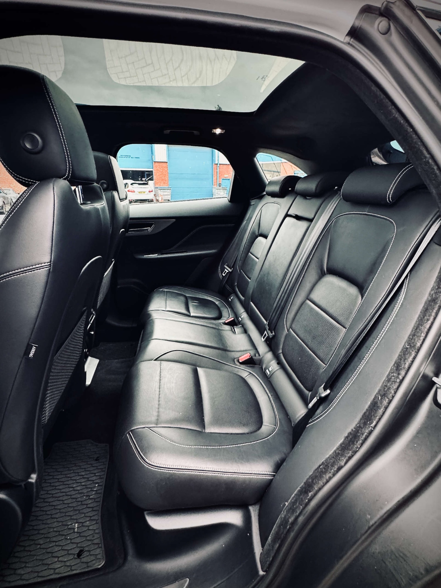 Used Jaguar F-Pace 2020 for sale - 76495887: Photo 18