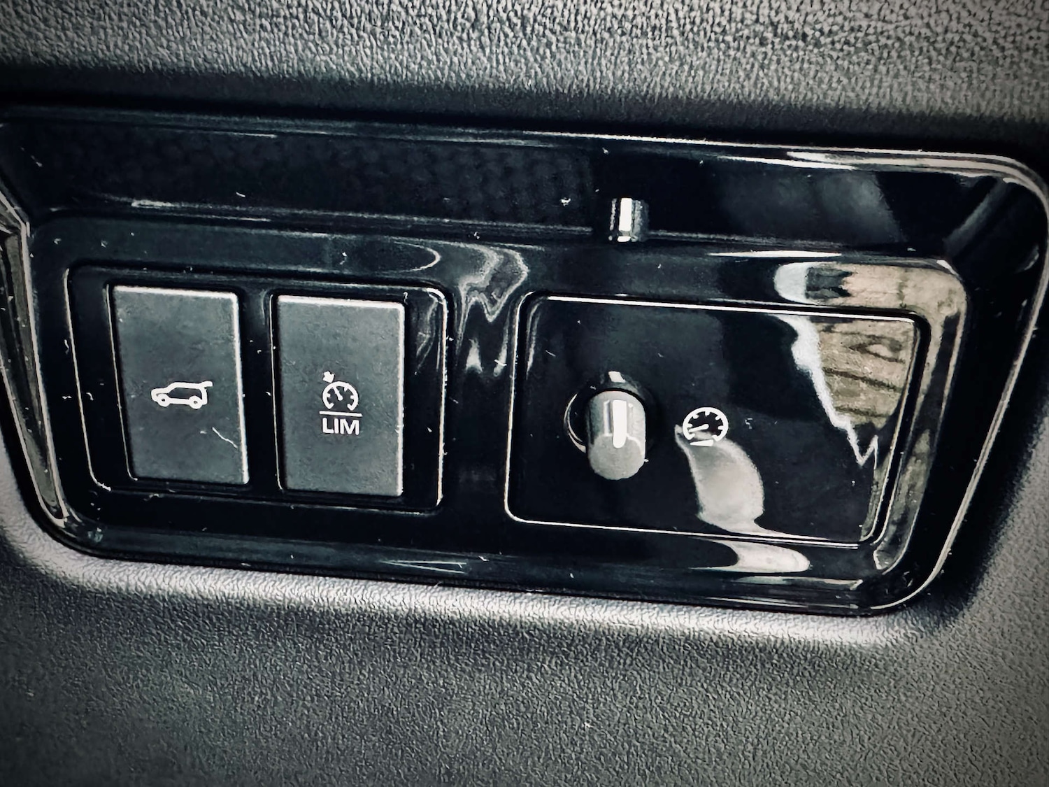 Used Jaguar F-Pace 2020 for sale - 76495887: Photo 28