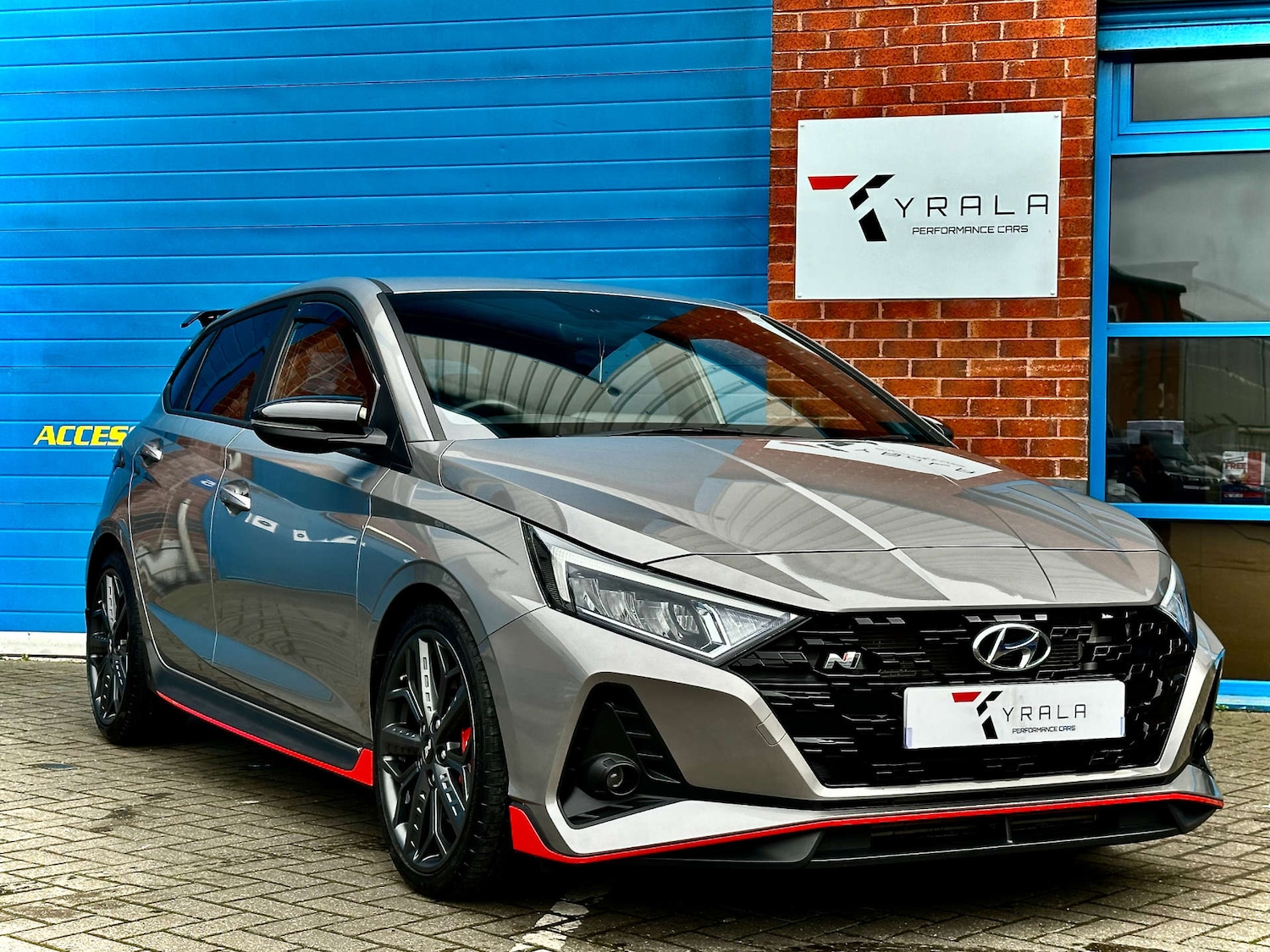 Used Hyundai i20 2023 for sale - 76372232: Photo 1