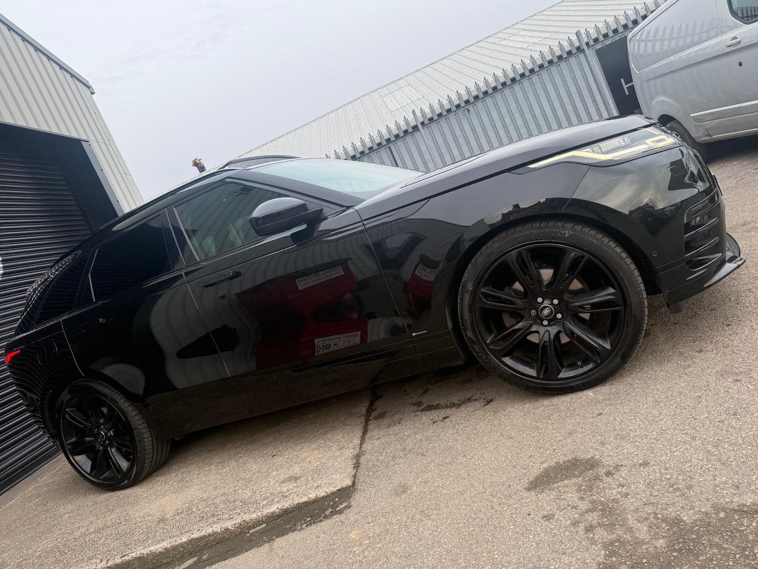 Used Land Rover Range Rover Velar 2017 for sale - 77992026: Photo 12