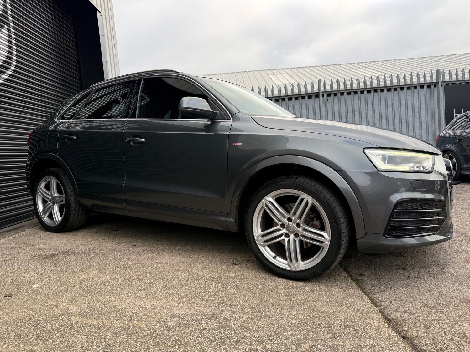 Used Audi Q3 2015 for sale - 77303350: Photo 12