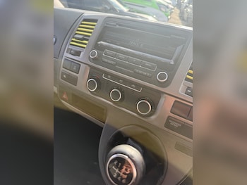 Used Volkswagen Transporter 2013 for sale - 77743014: Photo