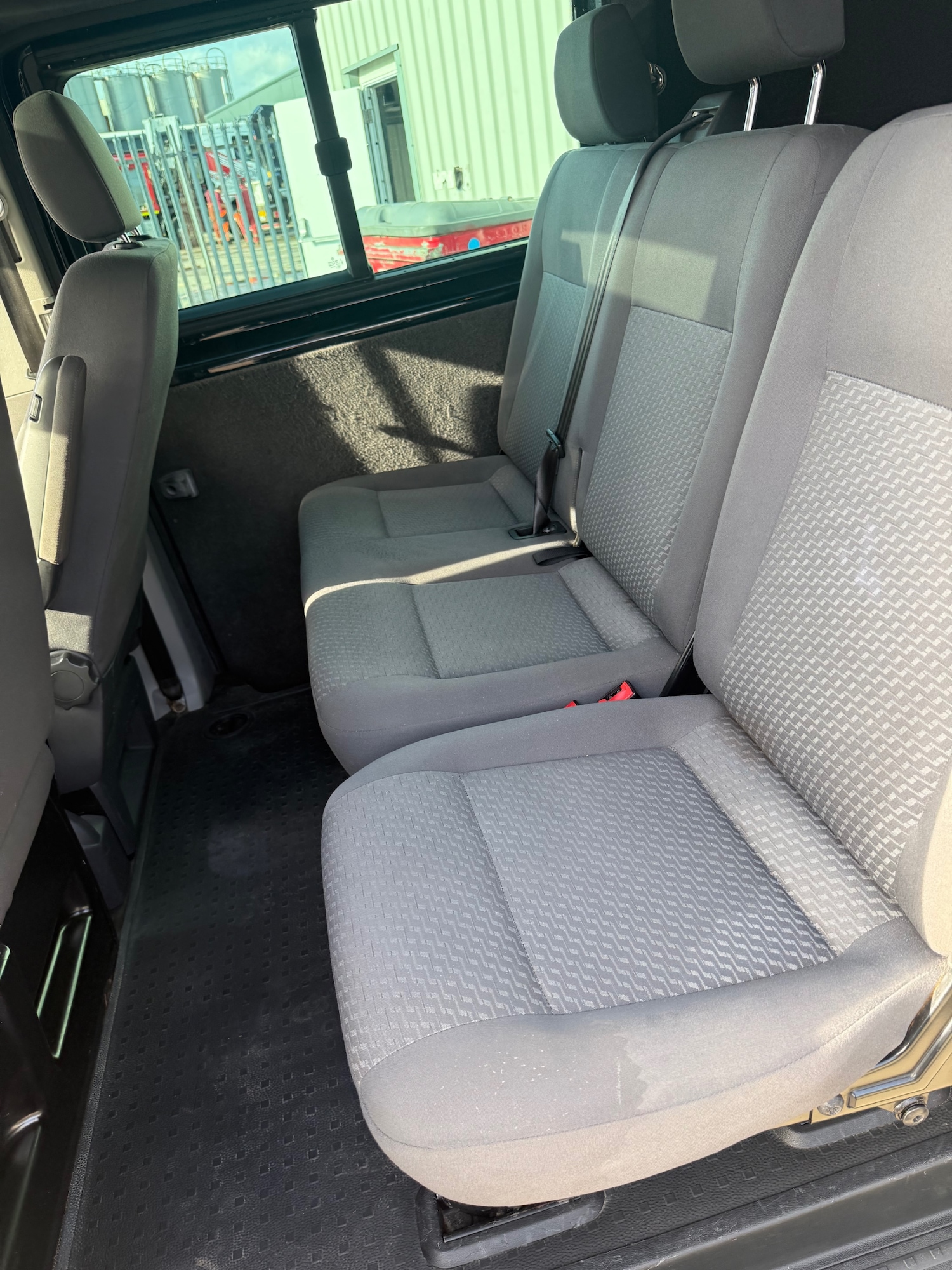 Used Volkswagen Transporter 2013 for sale - 77743014: Photo 9