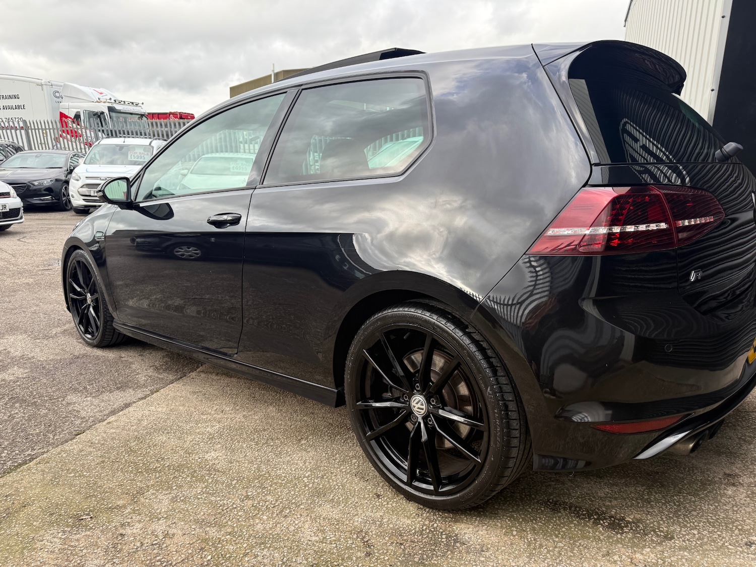 Used Volkswagen Golf 2014 for sale - 77650313: Photo 10