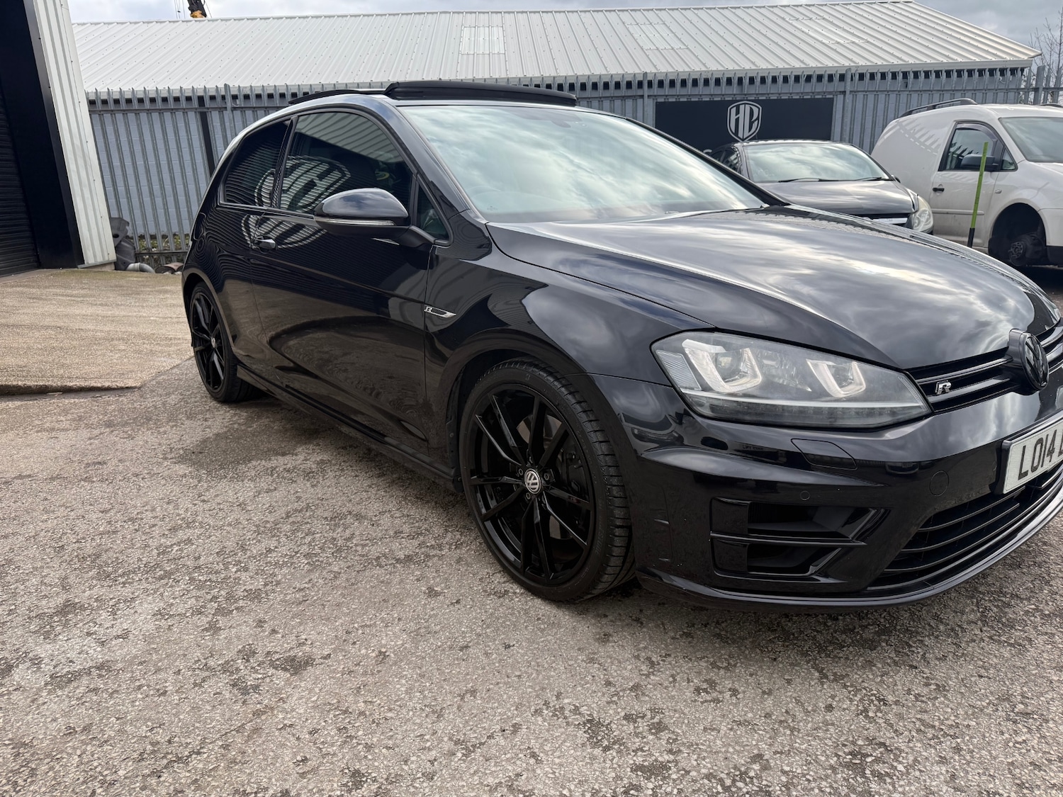 Used Volkswagen Golf 2014 for sale - 77650313: Photo 19