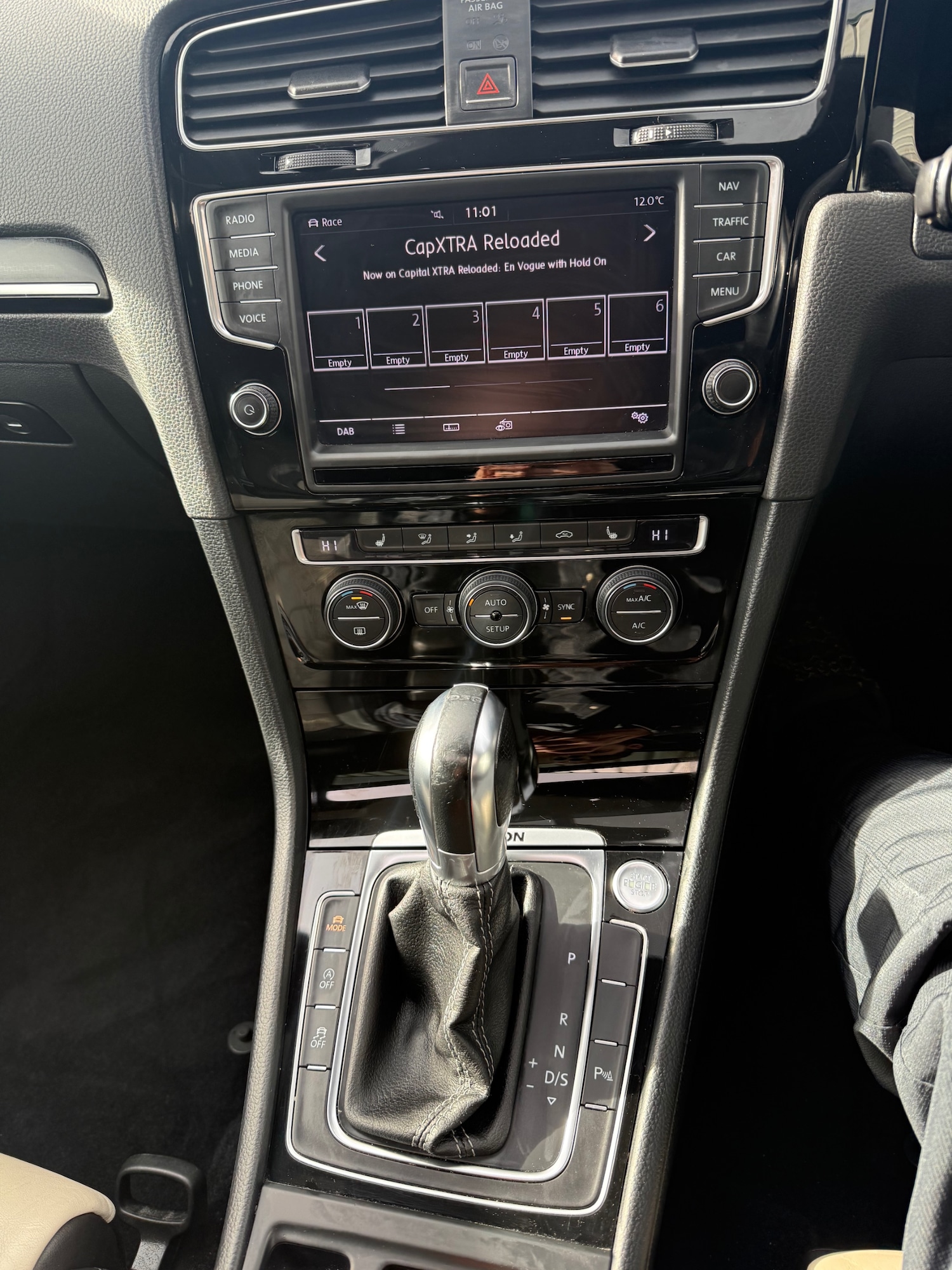 Used Volkswagen Golf 2014 for sale - 77650313: Photo 6