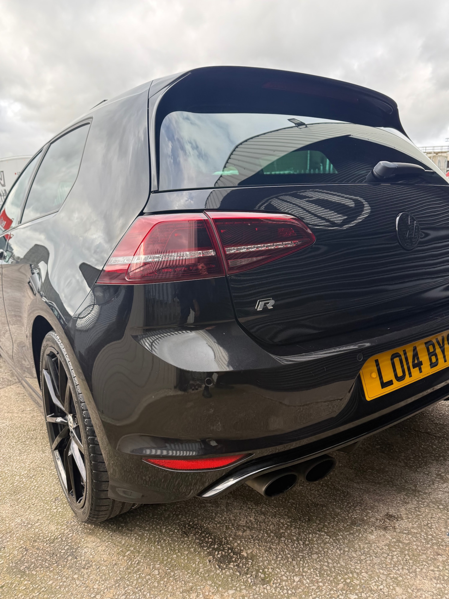 Used Volkswagen Golf 2014 for sale - 77650313: Photo 9