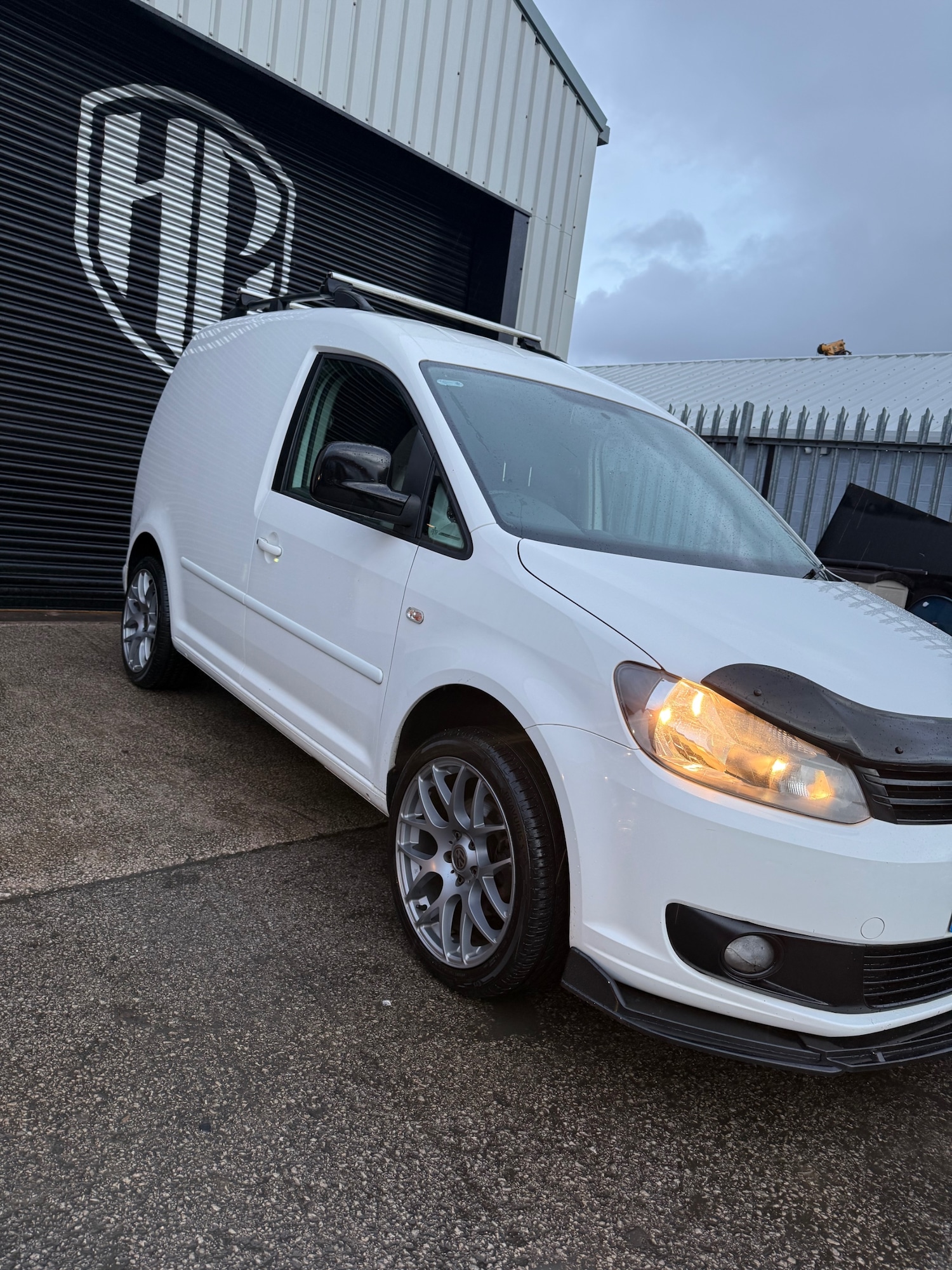 Used Volkswagen Caddy 2015 for sale - 77303117: Photo 7