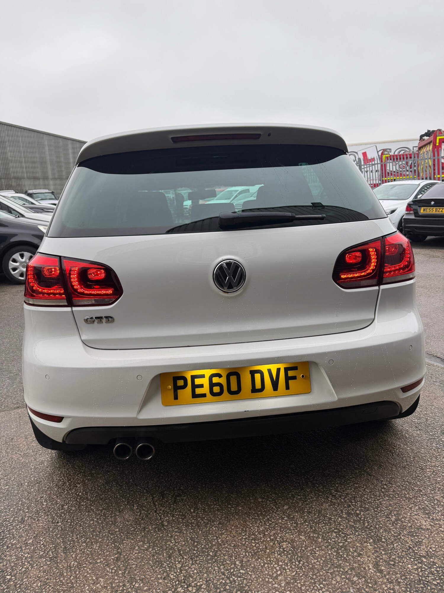 Used Volkswagen Golf 2010 for sale - 77370201: Photo 12