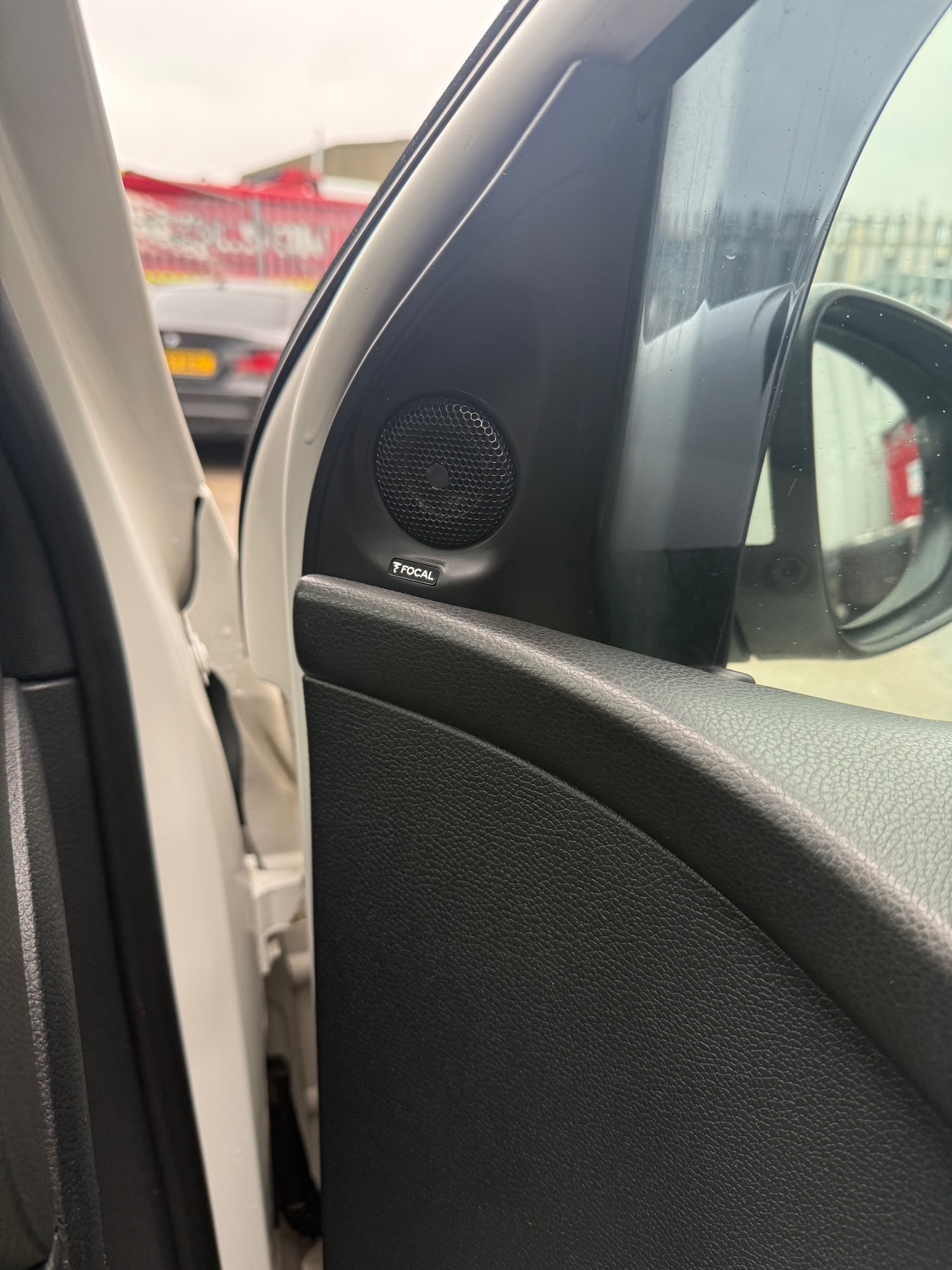 Used Volkswagen Golf 2010 for sale - 77370201: Photo 16