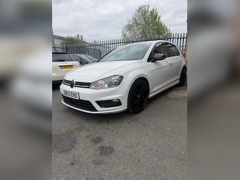 Used Volkswagen Golf 2016 for sale - 78479817: Photo