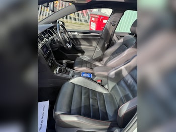 Used Volkswagen Golf 2013 for sale - 77637066: Photo