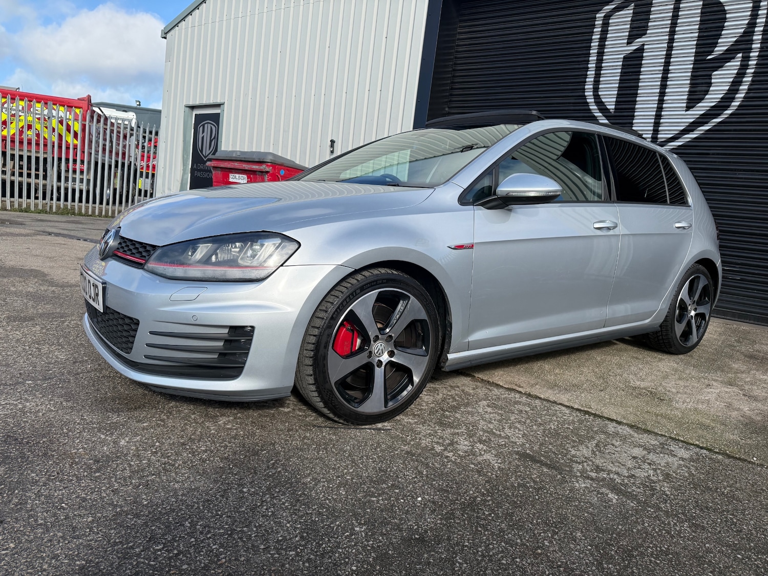 Used Volkswagen Golf 2013 for sale - 77637066: Photo 6