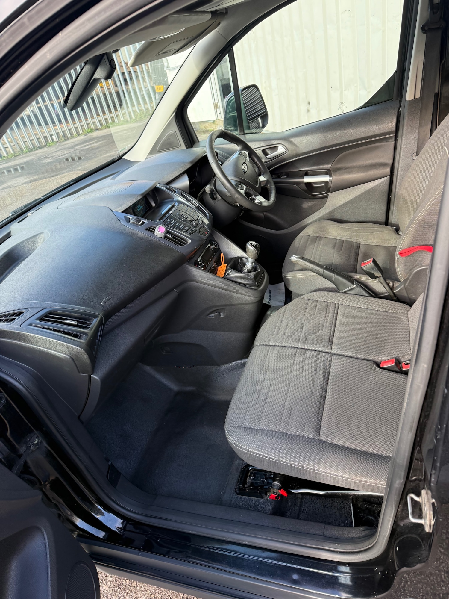 Used Ford Transit Connect 2014 for sale - 77398232: Photo 3