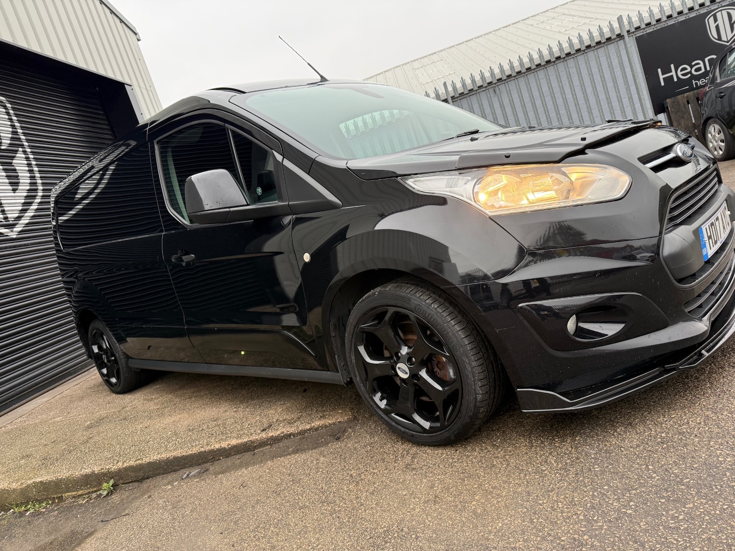 Used Ford Transit Connect 2017 for sale - 77368015: Photo 3