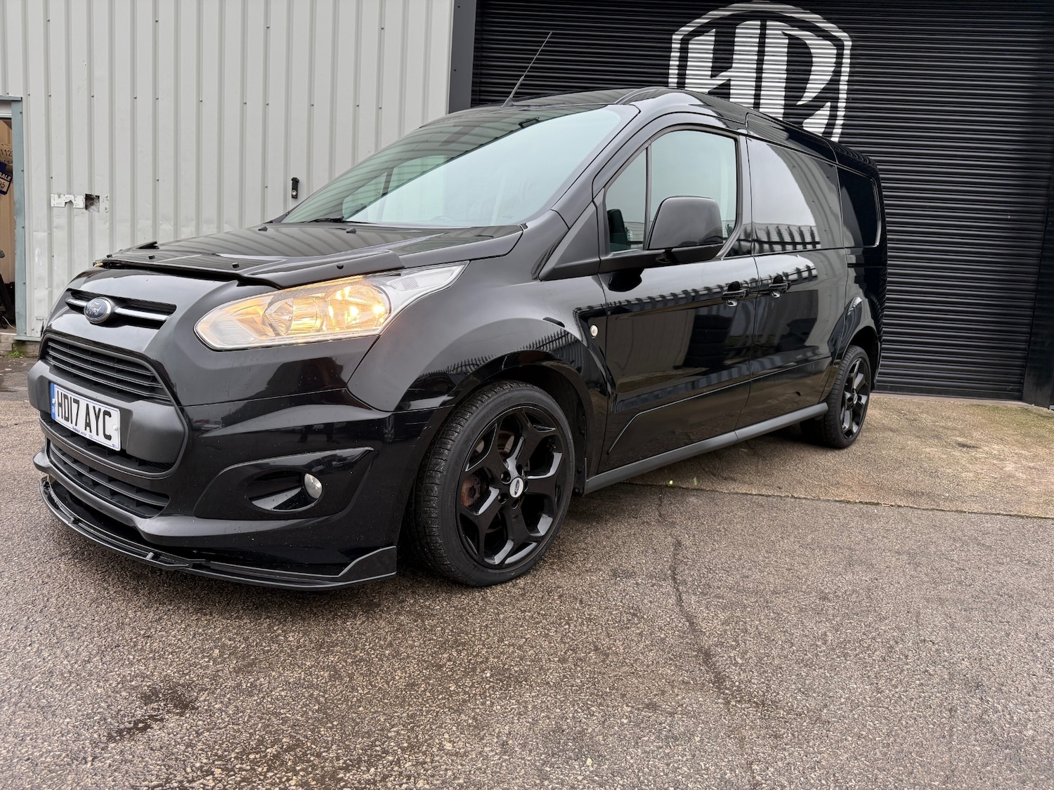 Used Ford Transit Connect 2017 for sale - 77368015: Photo 7