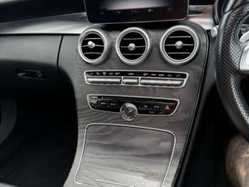 Used Mercedes-Benz C-Class 2015 for sale - 75035646: Photo