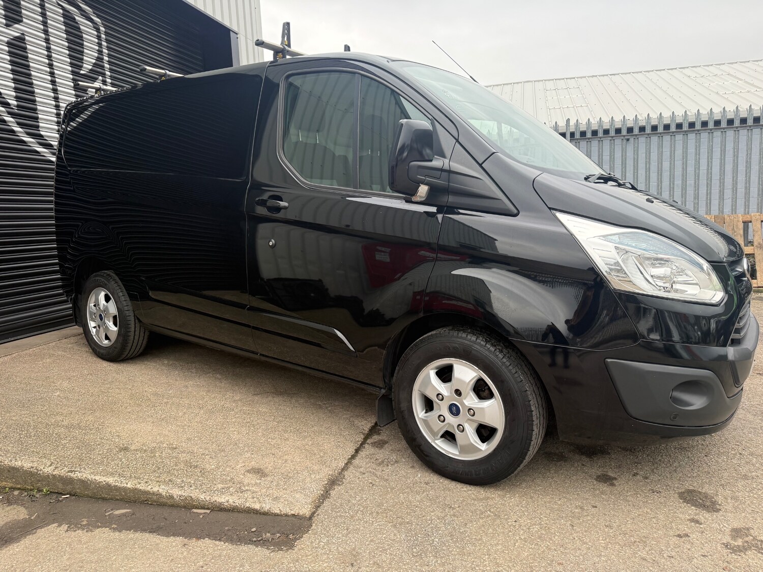 Used Ford Transit Custom 2015 for sale - 77718068: Photo 11